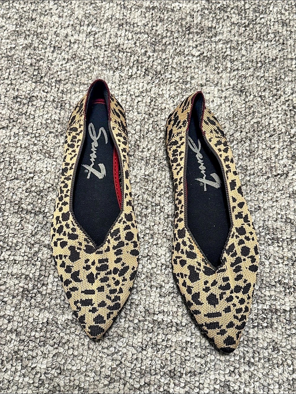 Seven7 Leopard Print Pointed-Toe Flats Like New